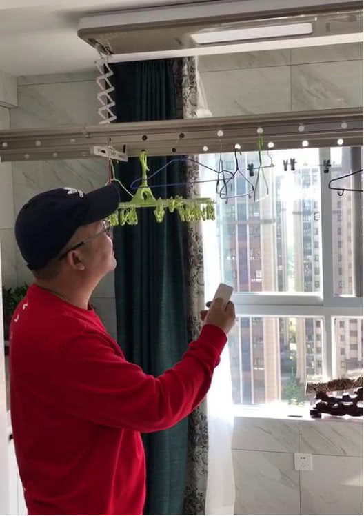 合肥新房装修电动晾衣架值不值得买？看完不用在纠结！